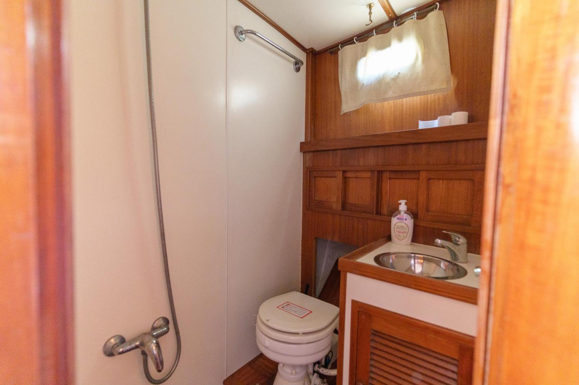 Sailing 360 Night On Board Experience Hotel Vila Nova de Gaia Exterior foto